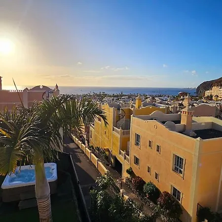 Sea View Duplex Private Jacuzzi, Garden, Terras And Shared Pool * Palm-mar