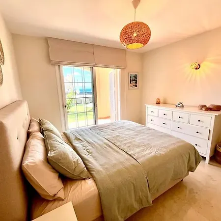 Apartamento Sea View Duplex Private Jacuzzi, Garden, Terras And Shared Pool