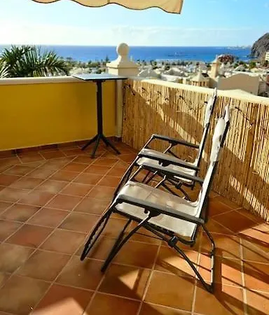 Appartement Sea View Duplex Private Jacuzzi, Garden, Terras And Shared Pool