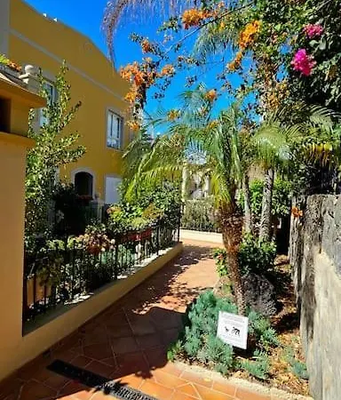 Sea View Duplex Private Jacuzzi, Garden, Terras And Shared Pool Apartamento Palm-mar