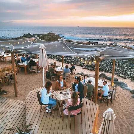 Sea View Duplex Private Jacuzzi, Garden, Terras And Shared Pool Appartement *