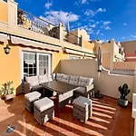 Sea View Duplex Private Jacuzzi, Garden, Terras And Shared Pool 公寓 滨海帕尔姆