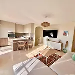 公寓 Sea View Duplex Private Jacuzzi, Garden, Terras And Shared Pool 滨海帕尔姆