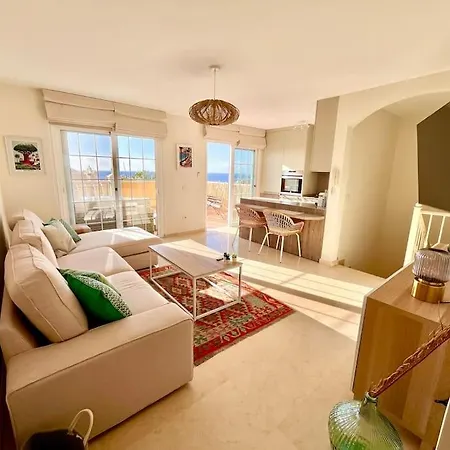 Sea View Duplex Private Jacuzzi, Garden, Terras And Shared Pool Эль-Пальмар